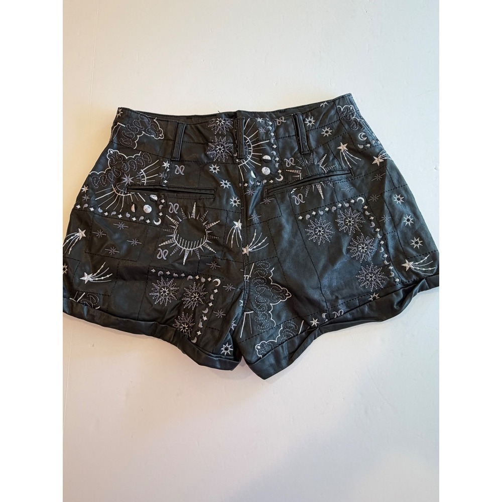 We The Free Celestial Embroidered Vegan Leather Shorts Black Star Moon Size 6 - Picture 2 of 6